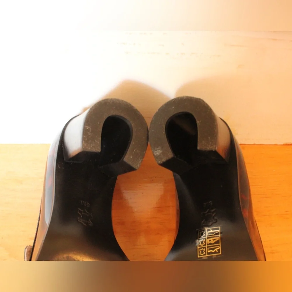 Tory Burch Tortoiseshell loafers